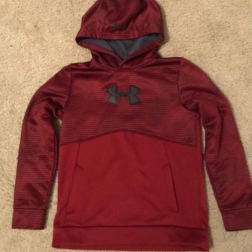 Under Armour boys Hoodie - Medium